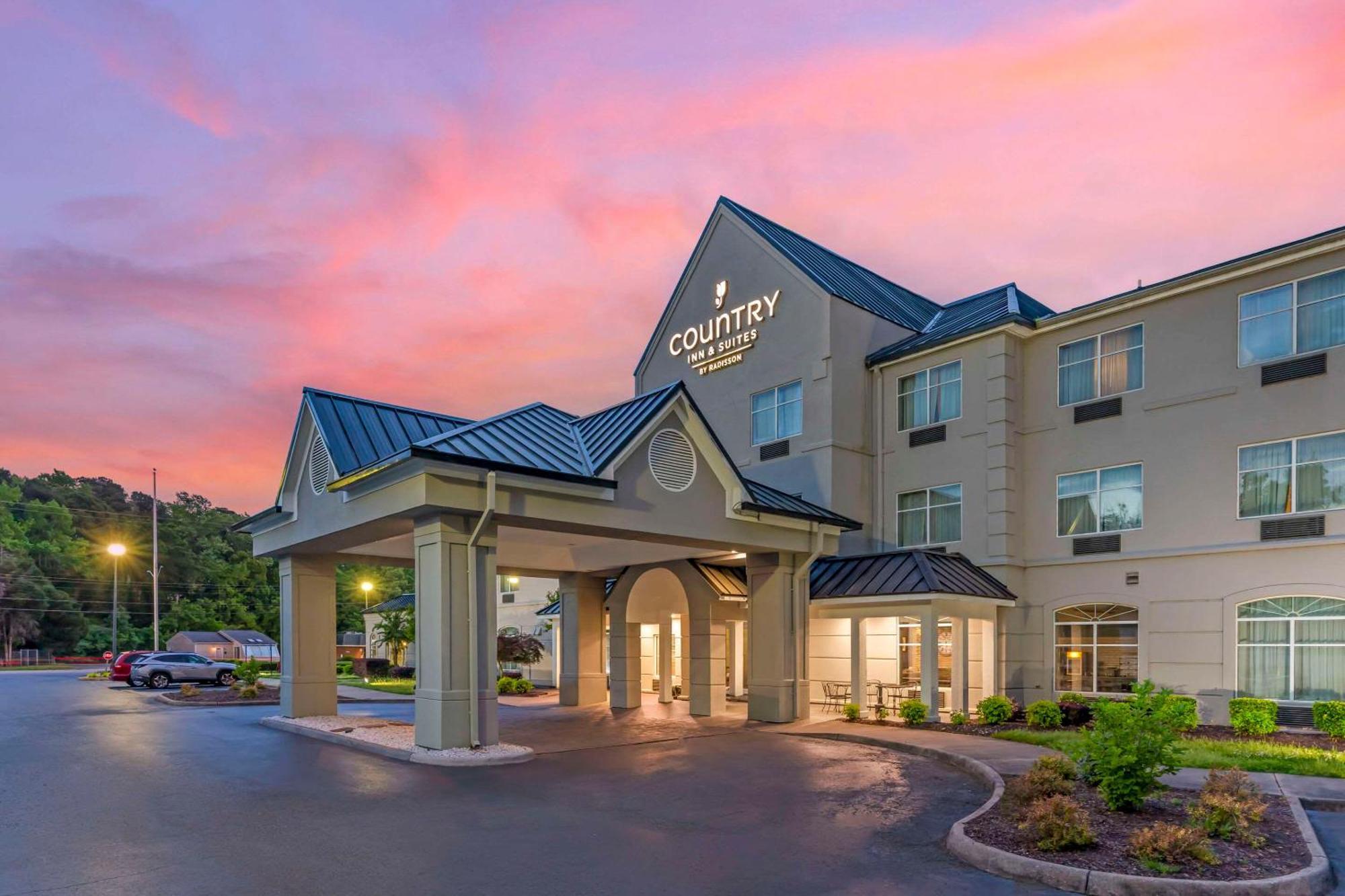 Country Inn & Suites By Radisson, Newport News South, Va Eksteriør billede