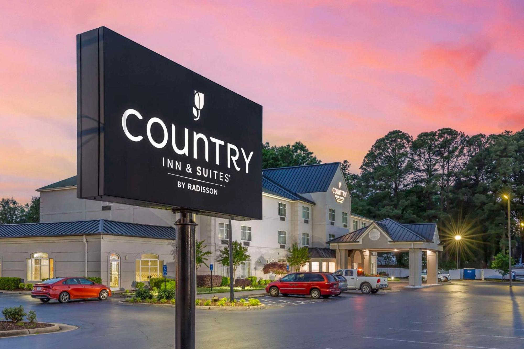 Country Inn & Suites By Radisson, Newport News South, Va Eksteriør billede